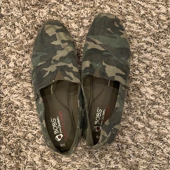 Skechers Shoes - Camouflage Bobs